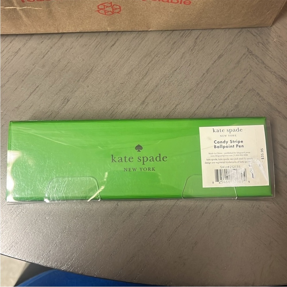 Kate Spade Notebook & Matching Pen - Picture 5 of 7